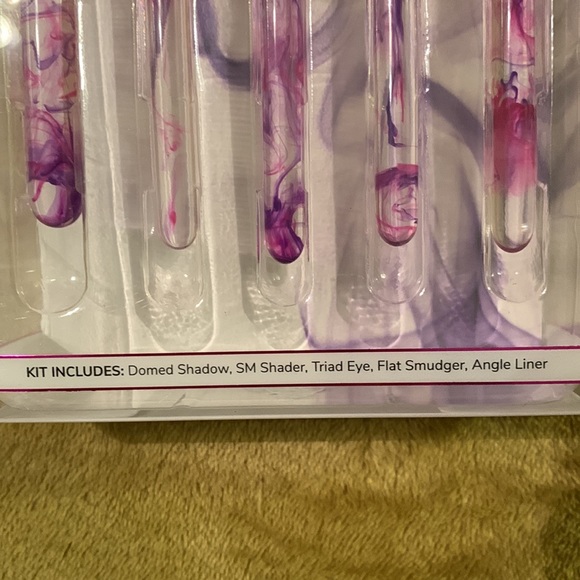 Moda Purple Smoke Show Eye Brush Kit - Picture 4 of 4